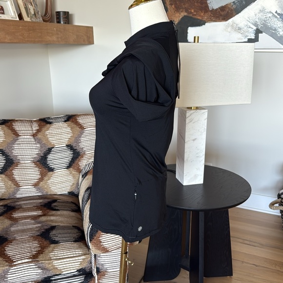 Athleta North Point Rashguard - Picture 8 of 12